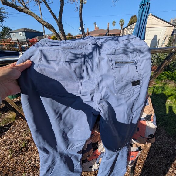Ski/ Snowboard pants- womens large - Picture 8 of 9